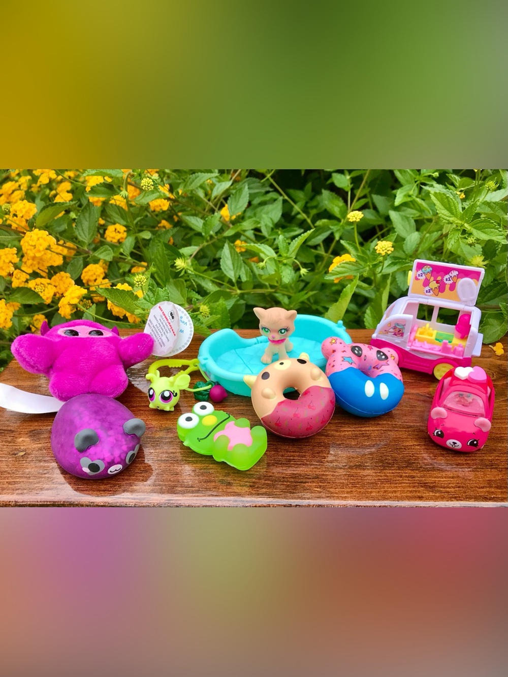 Mix Lot Toys Squishy Donuts Shopkins Cars & Figure LPS Cat SURPRIZAMALS